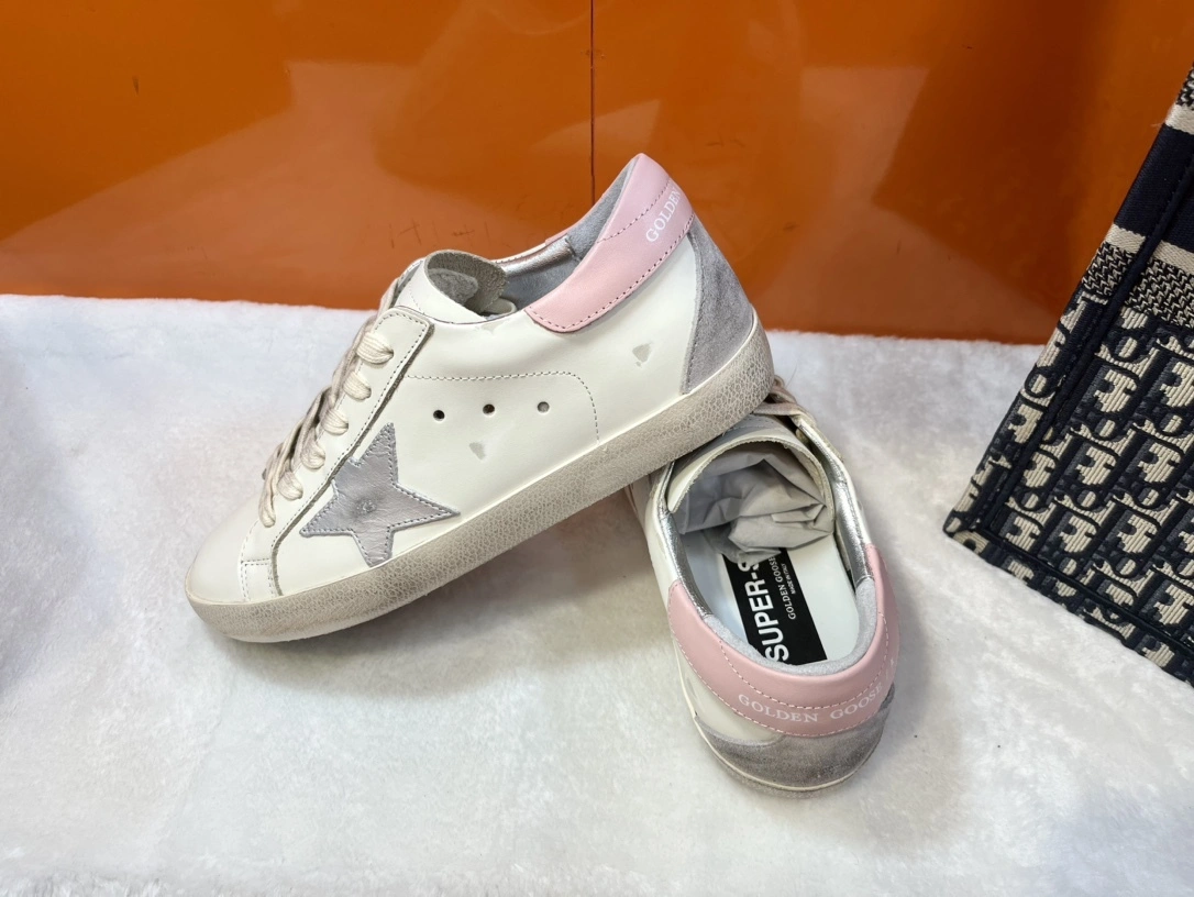 OOBB-- GWF00102.F004662.11531 cowhide item:D-X018B2803S